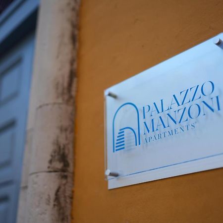 Palazzo Manzoni Apartments Bari Zewnętrze zdjęcie
