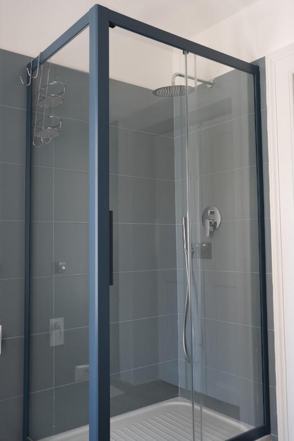 Palazzo Manzoni Apartments Bari Pokój zdjęcie