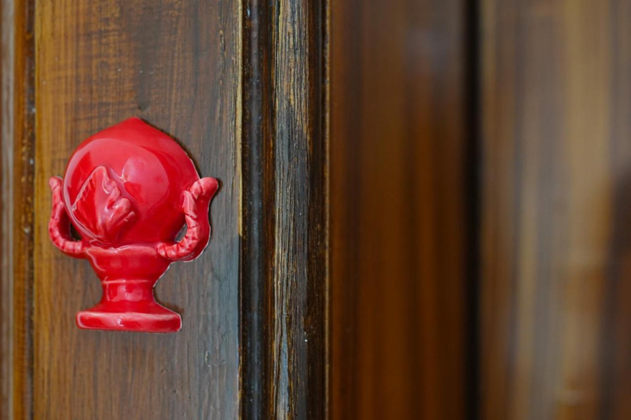 Palazzo Manzoni Apartments Bari Zewnętrze zdjęcie